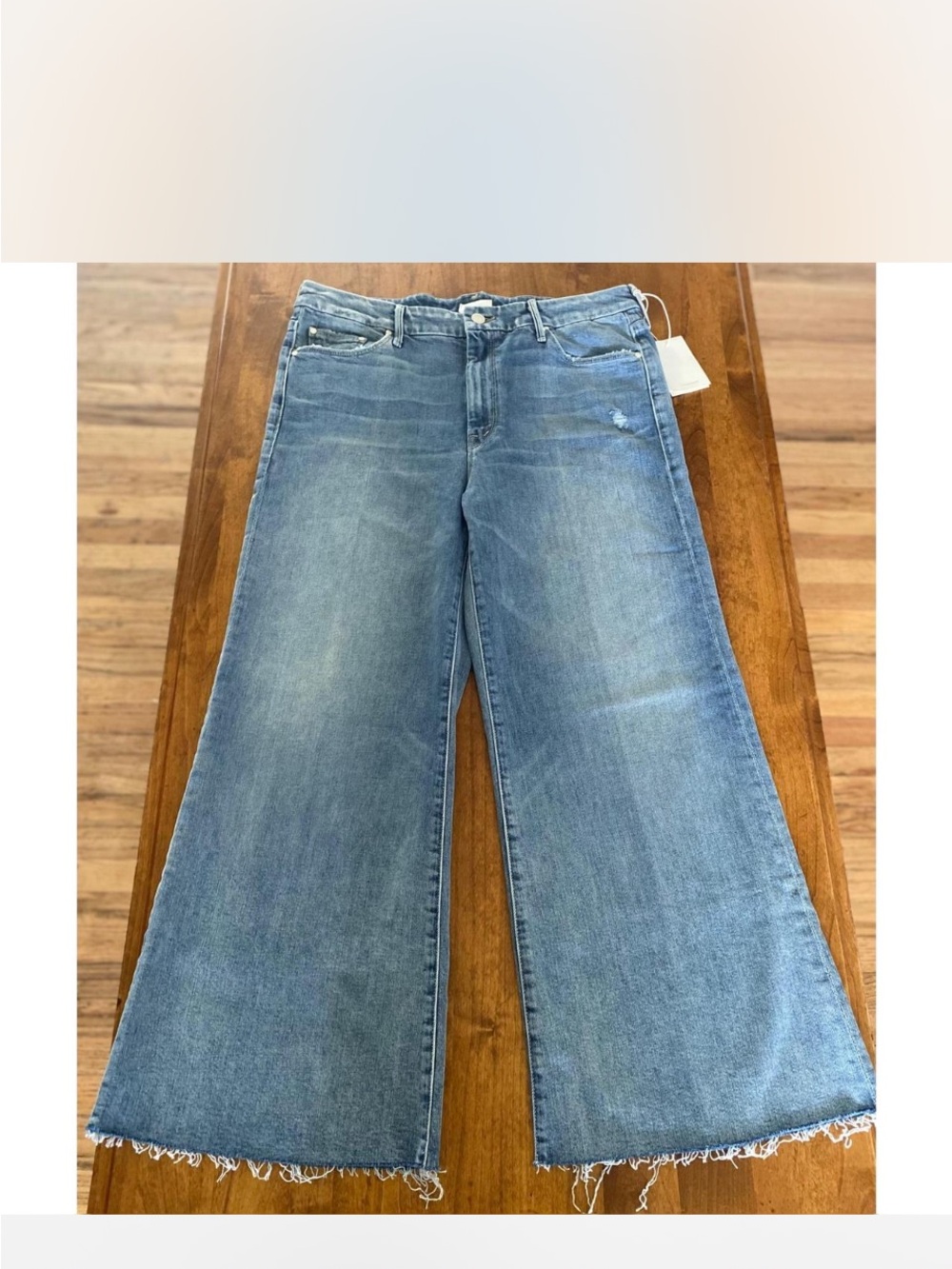 MOTHER  Roller Crop Fray Jeans NWT - size 32 in Disorderly wash